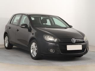 Volkswagen Golf 1.6 TDI 77kW hatchback
