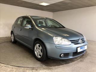 Volkswagen Golf 1,6 MPI hatchback