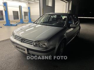 Volkswagen Golf 1.4 TSI hatchback