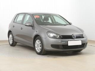 Volkswagen Golf 1.6 TDI 77kW hatchback