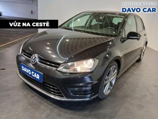 Volkswagen Golf 1,2 TSI R-Line Navi 1.Maj. hatchback