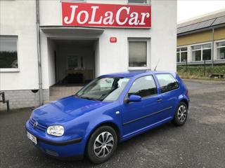 Volkswagen Golf 1,4 16V 5dv. AC hatchback