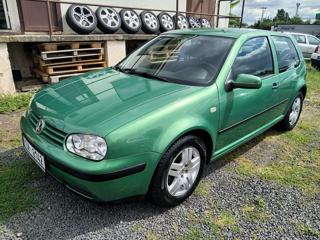 Volkswagen Golf 1.6 16V Trendline hatchback