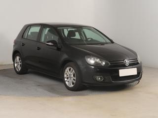 Volkswagen Golf 1.6 TDI 77kW hatchback