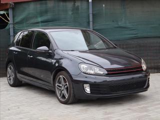 Volkswagen Golf 2,0 GTD 125kW Xenony, Parkpilot hatchback
