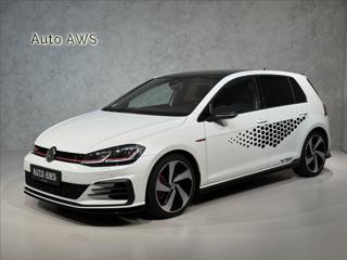 Volkswagen Golf 2,0 TSi DSG GTI TCR Akrapovič Assist hatchback