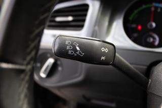 Volkswagen Golf eGolf, nová STK, 100% stav. hatchback - Foto 36
