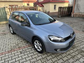 Volkswagen Golf 1,6 MPI bez koroze hatchback