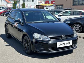 Volkswagen Golf 1.2i hatchback