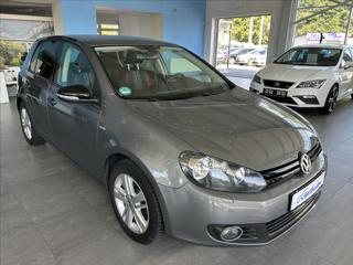 Volkswagen Golf 1,2 TSI,SERVISKA,MATCH hatchback