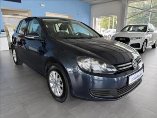 Volkswagen Golf 1,2   TSI 77kW,COMFORT,SERVISKA hatchback