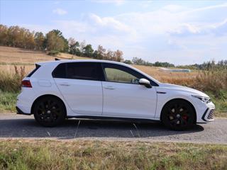 Volkswagen Golf 2,0 TSI GTI 180kW Virtual DPH hatchback - Foto 8