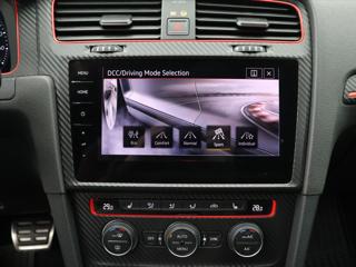Volkswagen Golf 2,0 TSI GTI 180kW Performance hatchback - Foto 19