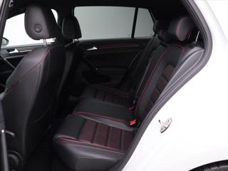 Volkswagen Golf 2,0 TSI GTI 180kW Performance hatchback - Foto 13