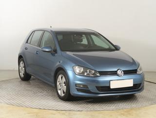 Volkswagen Golf 1.2 TSI 77kW hatchback