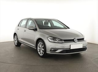 Volkswagen Golf 1.0 TSI 81kW hatchback