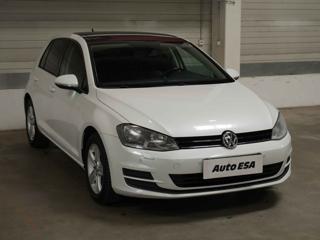 Volkswagen Golf 1.2TSI hatchback
