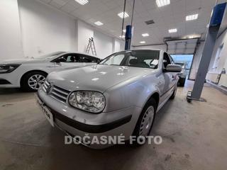 Volkswagen Golf 1.4i hatchback