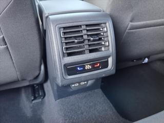 Volkswagen Golf 1,5 eTSi 110kW DSG Tov.záruka ČR 1.maj 16V eTSi Evo2 m-HEV 7DSG Life hatchback - Foto 11