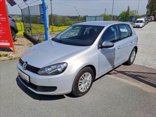Volkswagen Golf 1,6 TDI DIGIKLIMA hatchback