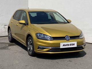 Volkswagen Golf 2.0 TDi hatchback