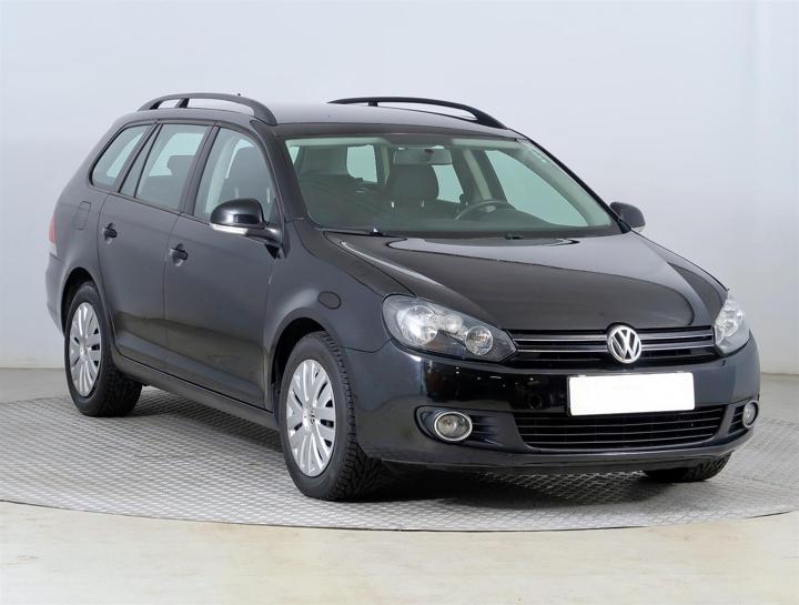 Volkswagen Golf 1.6 TDI 77kW kombi nafta