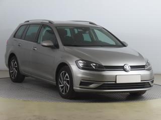 Volkswagen Golf 1.5 TSI 110kW kombi