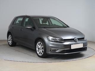 Volkswagen Golf 1.0 TSI 81kW kombi