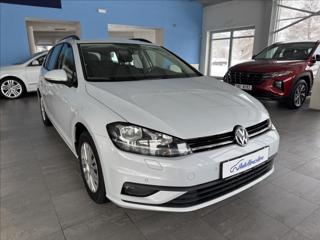 Volkswagen Golf 1,6   TDI 85kW,SERVISKA,TAŽNÉ kombi