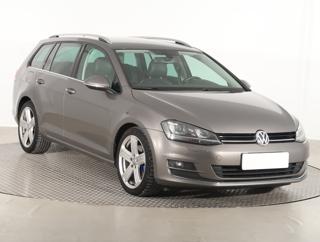 Volkswagen Golf 2.0 TDI 110kW kombi