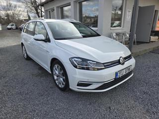 Volkswagen Golf Variant 1.5 TSI Masaže Alcantra kombi