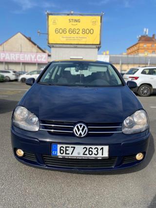 Volkswagen Golf 1,6 Trendline  Top STAV Golf 5 1,6mpi kombi