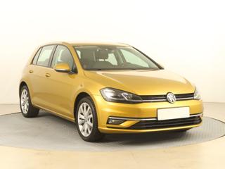 Volkswagen Golf 1.0 TSI 81kW kombi