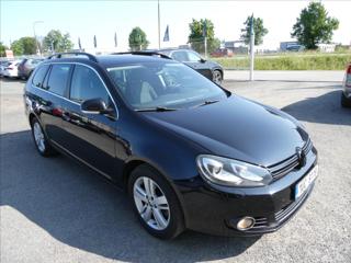 Volkswagen Golf 2,0 TDi 103kW závěs, xenony kombi