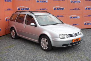 Volkswagen Golf 1,6 i 77KW,ČR,COMFORT,KLIMA. kombi