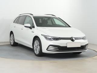 Volkswagen Golf 1.5 eTSI 110kW kombi