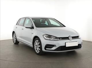 Volkswagen Golf 1.5 TSI 110kW kombi