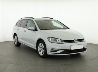 Volkswagen Golf 2.0 TDI 110kW kombi