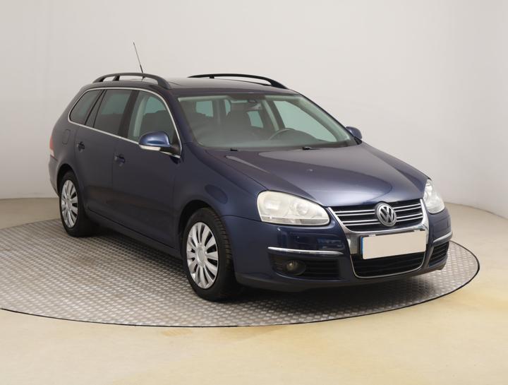 Volkswagen Golf - ilustrační obrázek