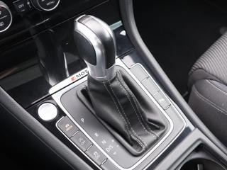 Volkswagen Golf 2,0 TSI 228kW 4M DSG Virtual R kombi - Foto 20