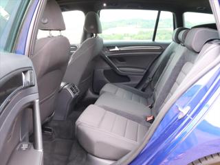 Volkswagen Golf 2,0 TSI 228kW 4M DSG Virtual R kombi - Foto 6