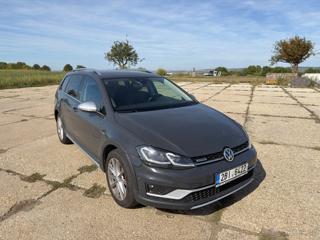 Volkswagen Golf 1,8   TSI 4MOTION DSG – 132 kW kombi