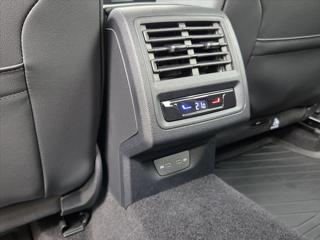 Volkswagen Golf 1,5 eTSi 110kW DSG Tov.záruka ČR 1.maj 16V eTSi Evo2 m-HEV 7DSG Life kombi - Foto 12