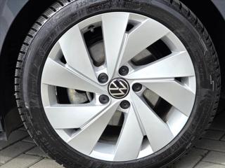 Volkswagen Golf 1,5 eTSi 110kW DSG Tov.záruka ČR 1.maj 16V eTSi Evo2 m-HEV 7DSG Life kombi - Foto 23