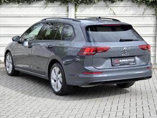 Volkswagen Golf 1,5 eTSi 110kW DSG Tov.záruka ČR 1.maj 16V eTSi Evo2 m-HEV 7DSG Life kombi - Foto 4