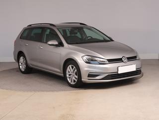 Volkswagen Golf 2.0 TDI 110kW kombi