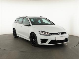 Volkswagen Golf 2.0 TSI R 221kW kombi