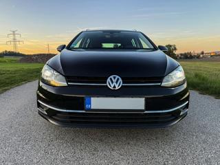 Volkswagen Golf 1,5   TSI 110 kW DSG Panorama kombi