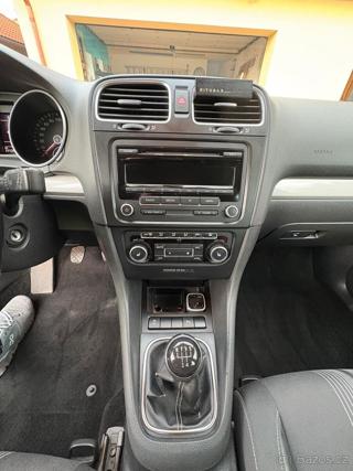 Volkswagen Golf Variant 1,6 Match TDI 77kW, 2013 kombi - Foto 8