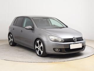 Volkswagen Golf 1.4 TSI 90kW kombi